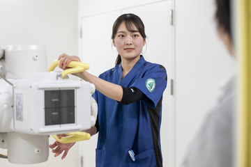神戸大学医学部附属病院 内定（2024年1月時点）として働く佐山　絢音さん